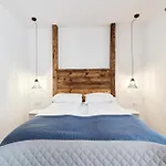 Hel 4*