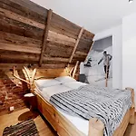 Hel Hotel apartamentowy 4*