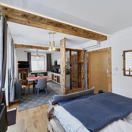 Hel Aparthotel 3*