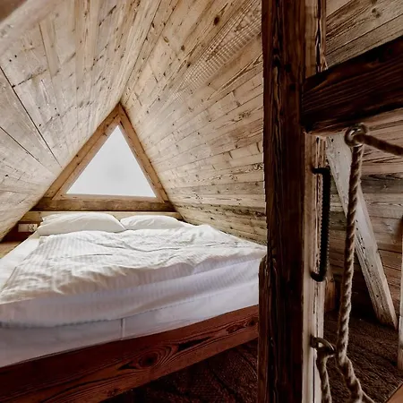 Aparthotel Hel 3*
