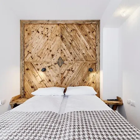 Aparthotel Hel