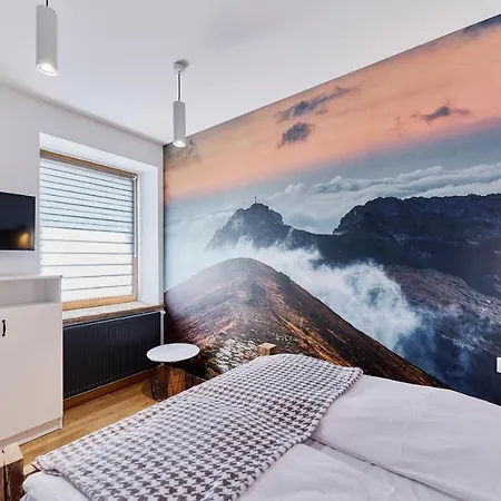 Hel Aparthotel 4*