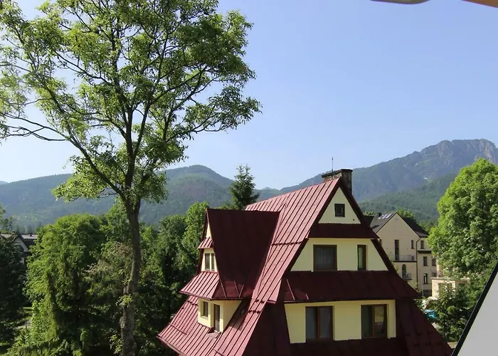 Hel Lägenhetshotell 4*